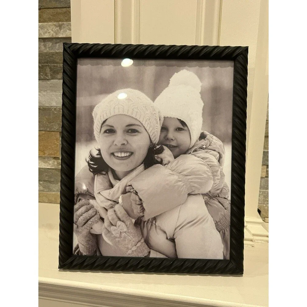 Studio Decor 8x10 Black Matte Plastic Photo Frame, Freestanding Hanging
